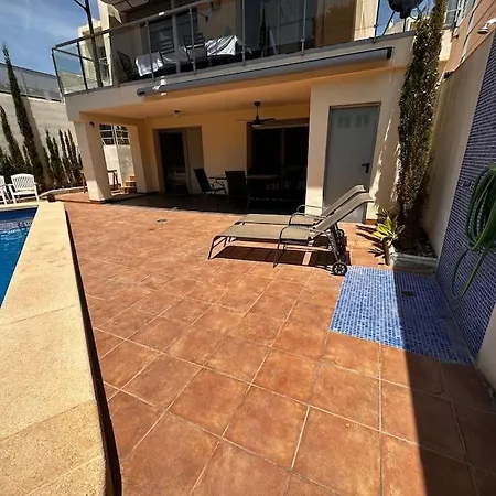 Con Piscina Privada * Alicante